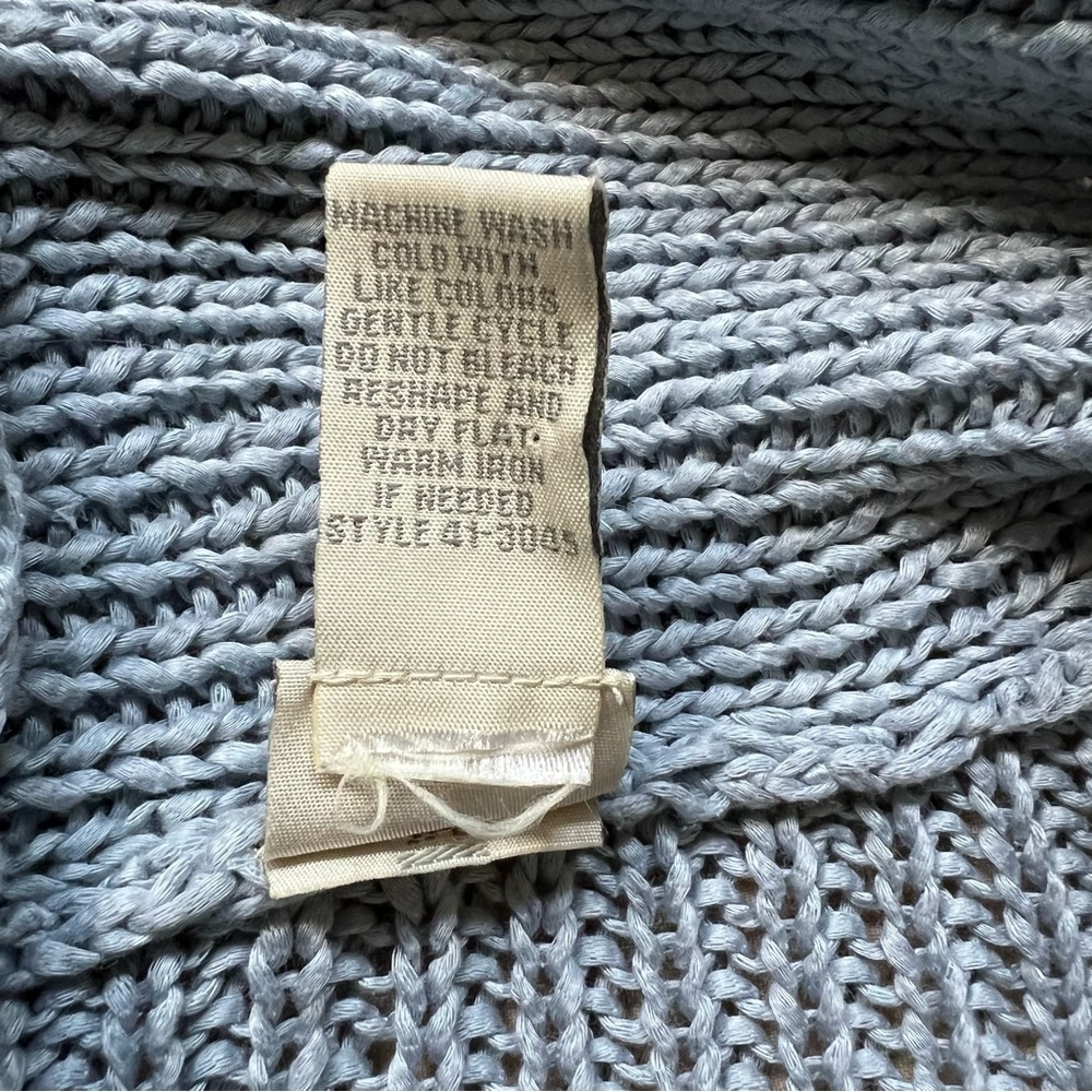 Vintage J Jill shawl collared cardigan in a soft blue - Picture 5 of 7